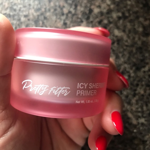 Icy primer - Picture 1 of 1